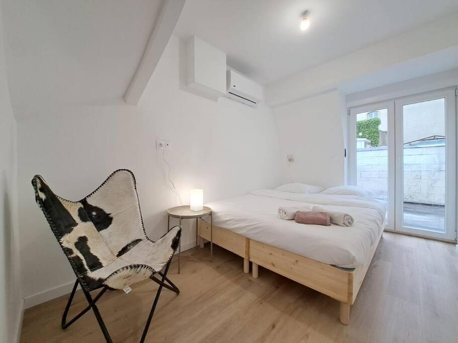 Mascate - Appartement Climatise En Hypercentre Реймс Екстериор снимка