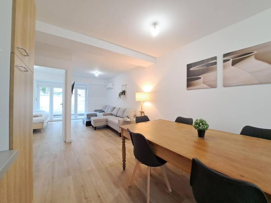 Mascate - Appartement Climatise En Hypercentre Реймс Екстериор снимка